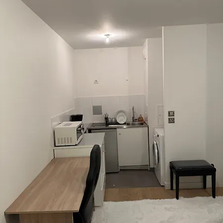 New Upscale 1 Bedroom * 巴黎